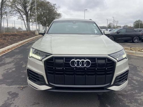 2021 Audi Q7 55 Prestige