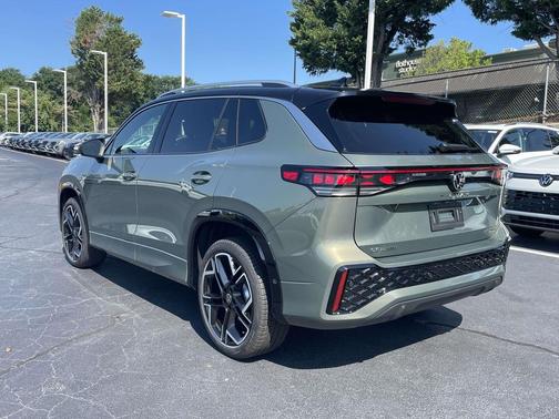 Avocado Green w/Deep Black Roof 2026 Volkswagen Tiguan 2.0T SEL R-Line 4MOTION