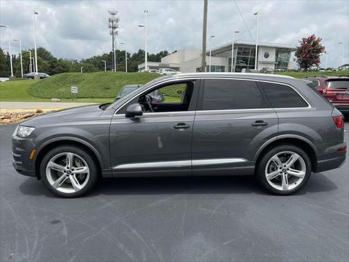 2019 Audi Q7 55 Prestige