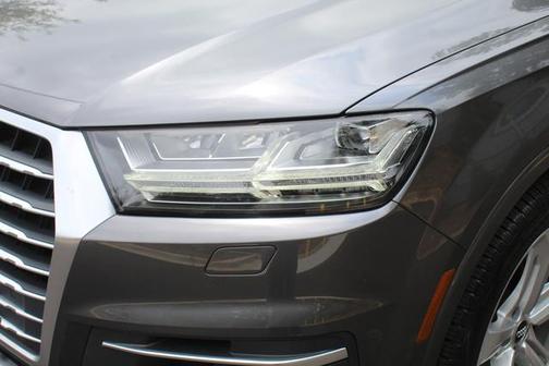 2019 Audi Q7 55 Prestige