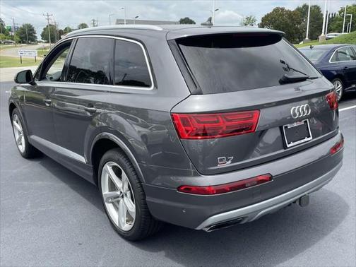 2019 Audi Q7 55 Prestige