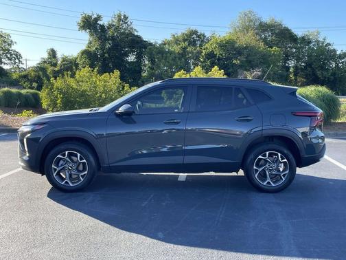 Cypress Gray 2025 Chevrolet Trax LT