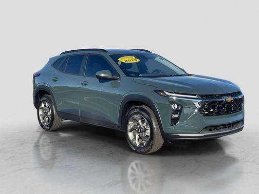 Cypress Gray 2025 Chevrolet Trax LT