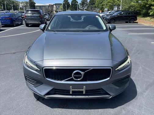 2019 Volvo S60 T6 Momentum