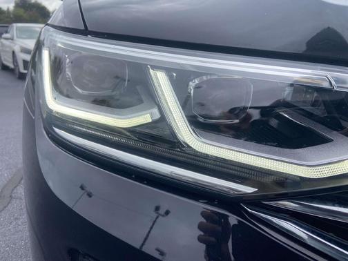 2024 Volkswagen Tiguan 2.0T SEL R-Line 4MOTION