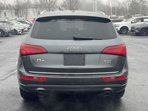 2017 Audi Q5 2.0T Premium Plus