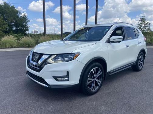 2017 Nissan Rogue SL