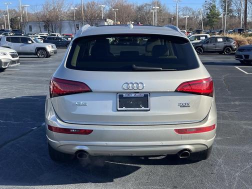 2016 Audi Q5 2.0T Premium Plus