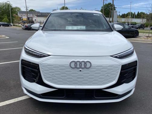 2025 Audi Q6 e-tron Prestige quattro