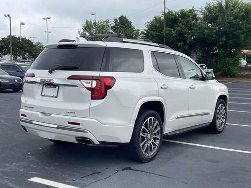 White Frost Tricoat 2021 GMC Acadia Denali