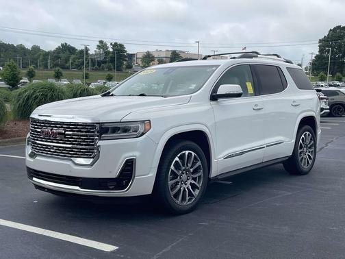 White Frost Tricoat 2021 GMC Acadia Denali