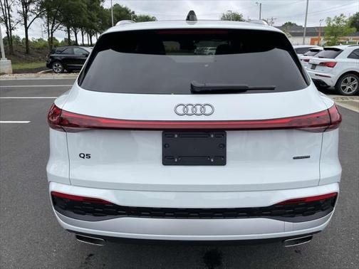 2025 Audi Q5 Premium Plus