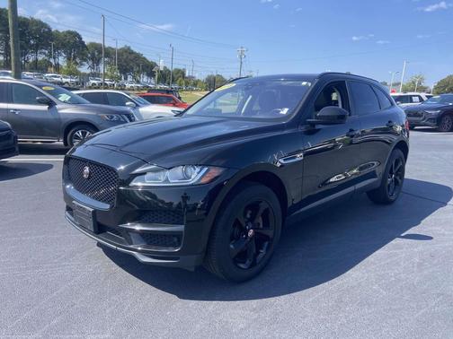 2018 Jaguar F-PACE 25t Premium