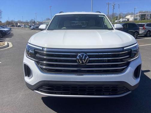 2025 Volkswagen Atlas 2.0T SE