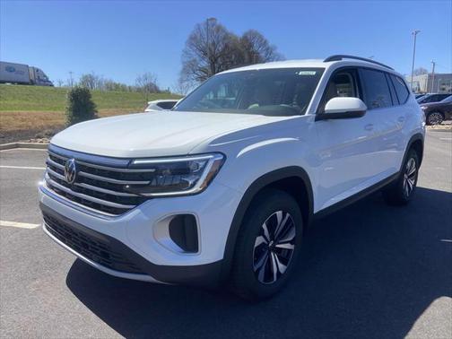 2025 Volkswagen Atlas 2.0T SE