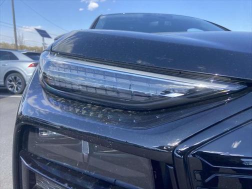 2025 Audi Q6 e-tron Premium Plus