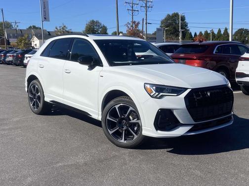 2025 Audi Q3 45 S line Premium Plus