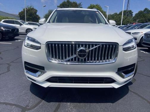 2025 Volvo XC90 Plug-In Hybrid T8 Plus 7-Seater