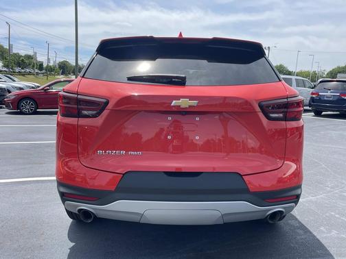 Habanero Orange 2025 Chevrolet Blazer 2LT