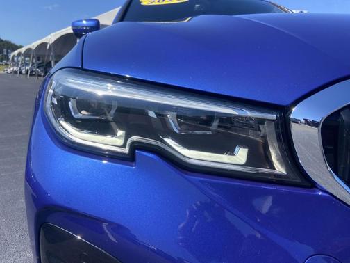 2022 BMW 330 xDrive
