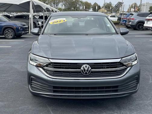 Platinum Gray Metallic 2023 Volkswagen Jetta 1.5T S