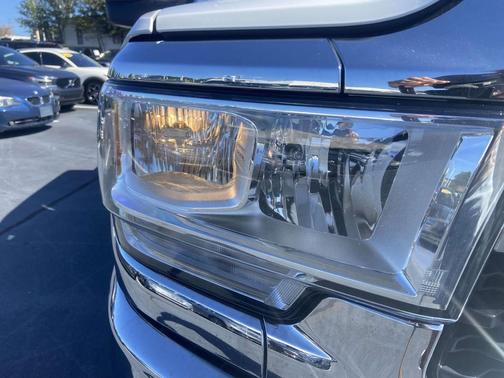 2023 RAM 2500 Big Horn Crew Cab 4x4 6'4' Box