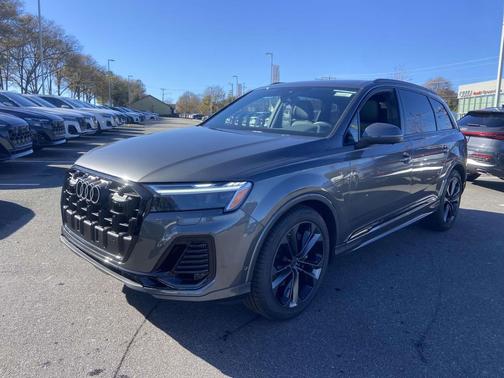 2026 Audi Q7 55 Premium Plus
