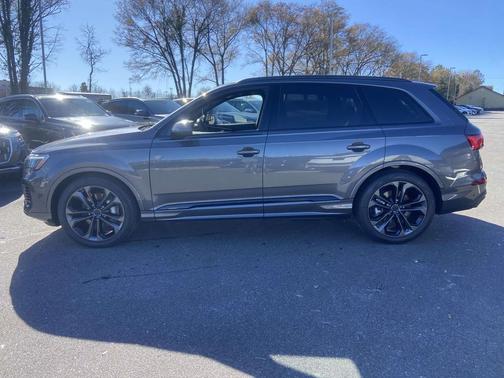 2026 Audi Q7 55 Premium Plus