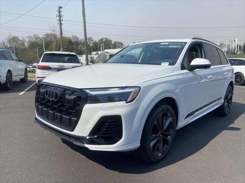 2025 Audi Q7 55 Premium Plus