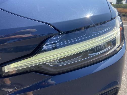 2021 Volvo S60 Recharge Plug-In Hybrid T8 R-Design
