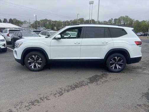 2025 Volkswagen Atlas 2.0T SE