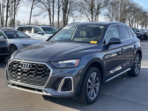 2023 Audi Q5 45 S line Premium Plus
