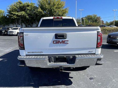 Summit White 2018 GMC Sierra 1500 SLT