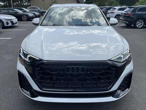 2025 Audi Q8 55 Prestige