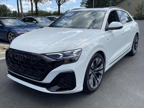 2025 Audi Q8 55 Prestige