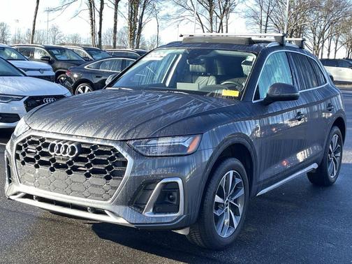 2024 Audi Q5 45 S line Premium Plus