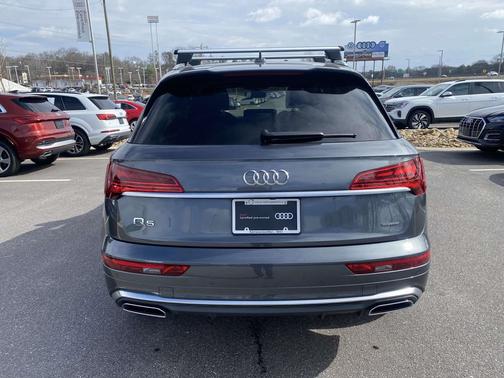 2024 Audi Q5 45 S line Premium Plus