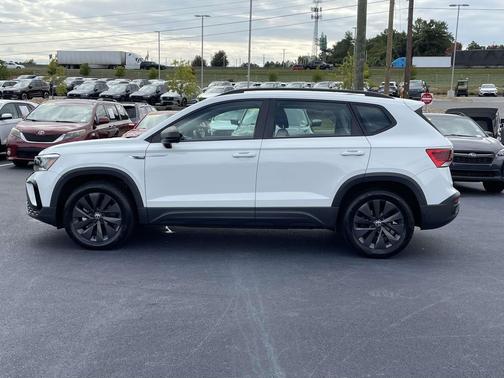 2022 Volkswagen Taos 1.5T S