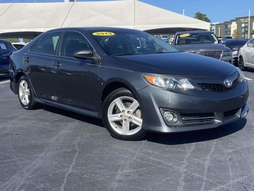 2013 Toyota Camry SE