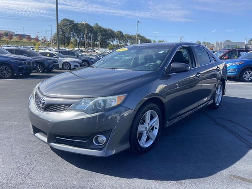 2013 Toyota Camry SE