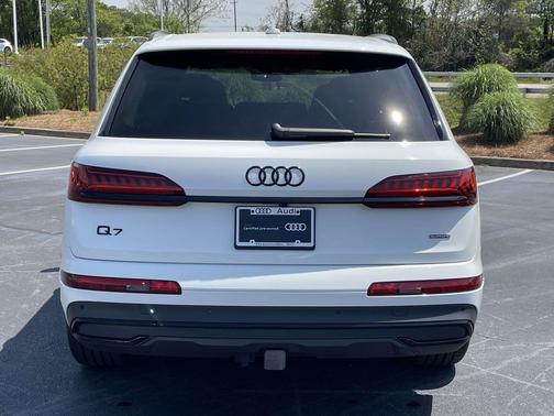 2023 Audi Q7 55 Prestige