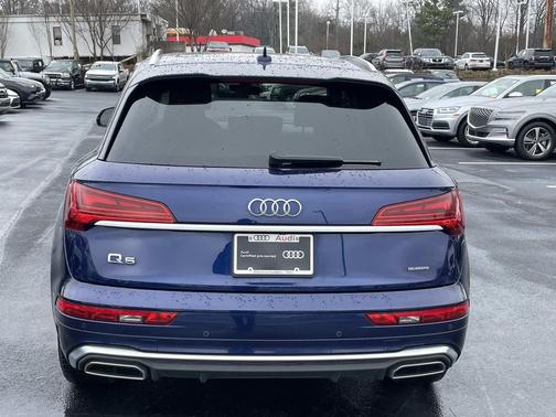 2022 Audi Q5 45 S line Premium Plus