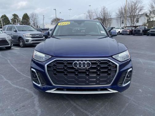 2022 Audi Q5 45 S line Premium Plus