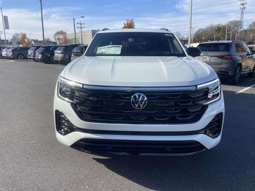 2026 Volkswagen Atlas Cross Sport 2.0T SEL