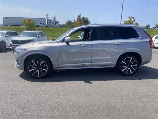 2024 Volvo XC90 B6 Ultimate Bright Theme 7-Seater