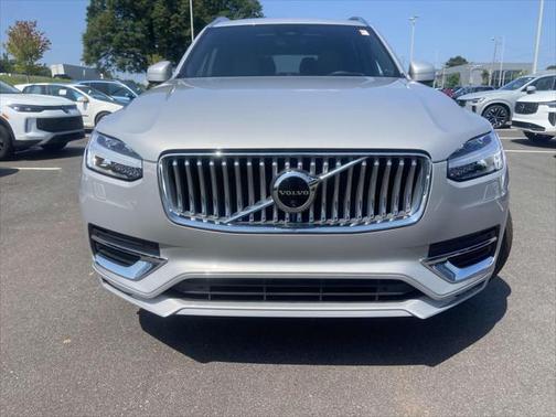 2024 Volvo XC90 B6 Ultimate Bright Theme 7-Seater