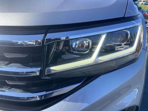 2021 Volkswagen Atlas 3.6L SEL Premium