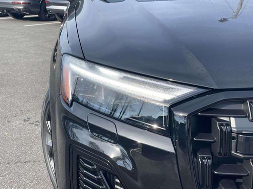2026 Audi Q7 55 Premium Plus
