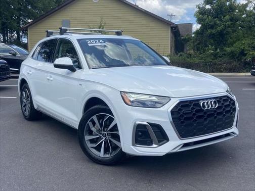 2024 Audi Q5 45 S line Premium Plus
