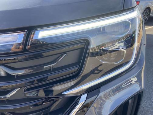 2026 Volkswagen Atlas Cross Sport 2.0T SE w/Technology 4MOTION